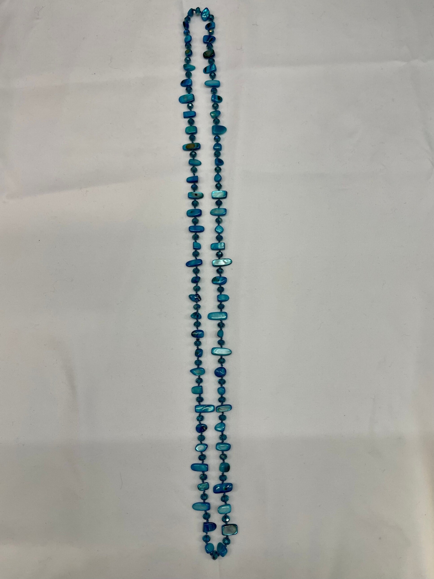 Collana in madreperla turchese